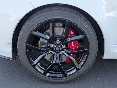Used 2022 Land Rover Range Rover Sport SVR image 22