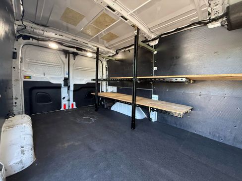 Used 2018 Ford Transit 250 130 Low Roof RWD image 10