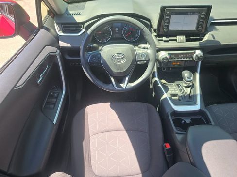 Used 2019 Toyota RAV4 XLE w/ Convenience Package AWD/4WD image 24