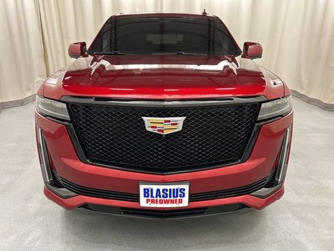 Used 2024 Cadillac Escalade Sport w/ LPO, Floor Liner Package image 31