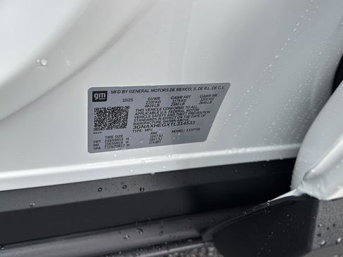 New 2026 Chevrolet Equinox LT w/ Convenience Package II image 33