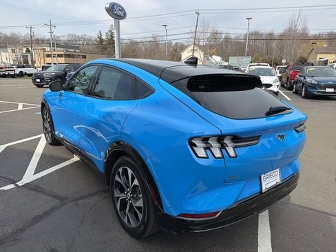 Used 2022 Ford Mustang Mach-E Premium image 5