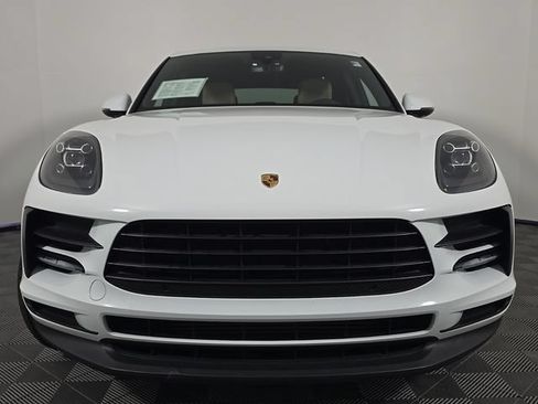 Used 2020 Porsche Macan AWD/4WD image 10