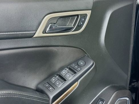 Used 2018 GMC Yukon Denali w/ Denali Ultimate Package image 18