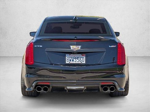 Used 2018 Cadillac CTS V w/ Luxury Package RWD image 6