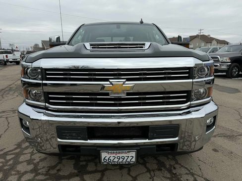 Used 2019 Chevrolet Silverado 2500 LTZ w/ Duramax Plus Package image 3
