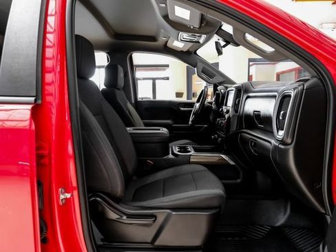 Used 2022 Chevrolet Silverado 1500 LT Trail Boss w/ Safety Package AWD/4WD image 35