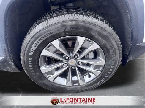 Used 2025 Chevrolet Equinox LT FWD image 31