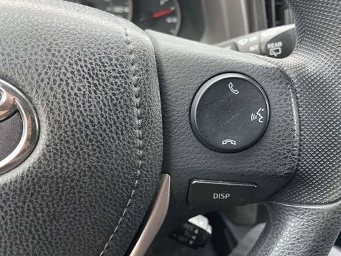 Used 2016 Toyota RAV4 LE image 32