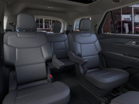 Used 2026 Ford Explorer Active w/ Active Comfort Package AWD/4WD image 11