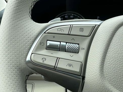 New 2026 Genesis G70 2.5T Prestige image 29