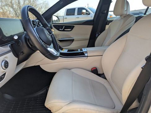 Used 2022 Mercedes-Benz C 300 Sedan image 15