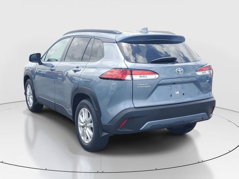 Certified 2024 Toyota Corolla Cross LE w/ Moonroof Package image 5