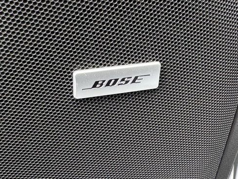 Used 2021 Chevrolet Suburban Premier w/ Premium Package image 18