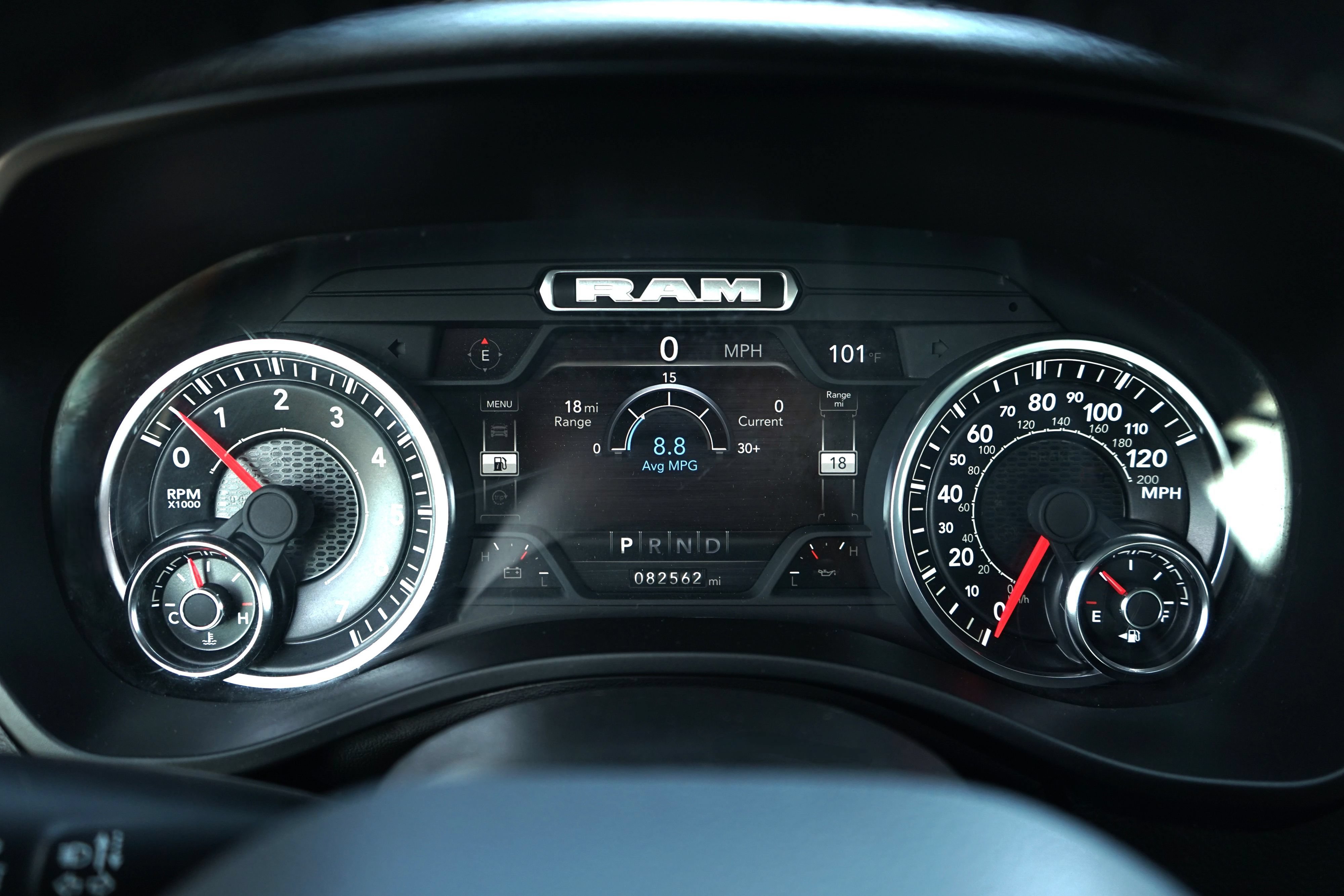 Used 2023 RAM 1500 Laramie AWD/4WD image 19
