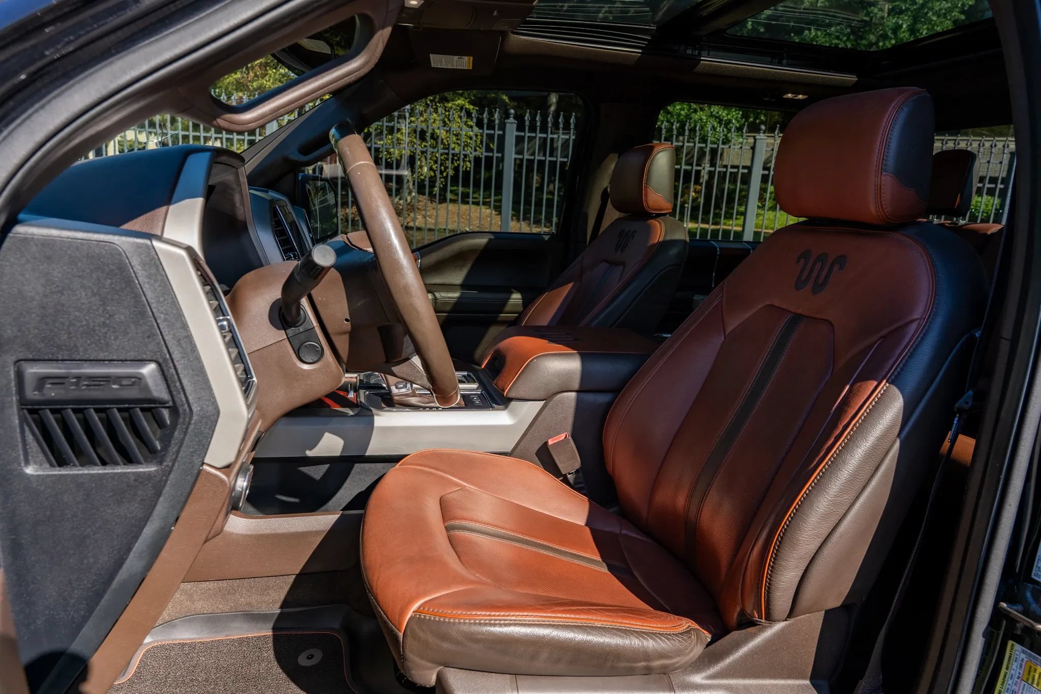 Used 2020 Ford F150 King Ranch w/ Equipment Group 601A Luxury AWD/4WD image 11
