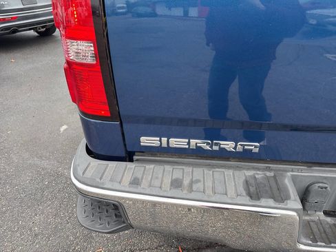 Used 2016 GMC Sierra 1500 SLE w/ SLE Value Package image 6