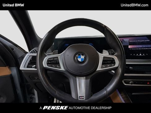 Used 2024 BMW X5 sDrive40i w/ M Sport Package RWD image 6