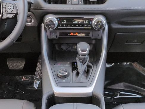 Certified 2024 Toyota RAV4 XLE Premium AWD/4WD image 19