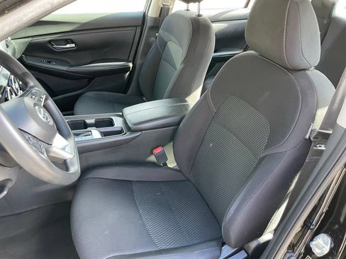 Certified 2023 Nissan Sentra S FWD image 7