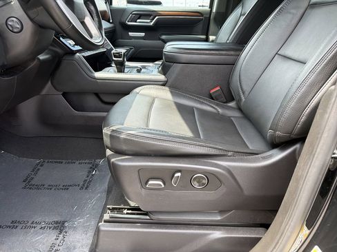 Used 2024 GMC Sierra 1500 Denali AWD/4WD image 17