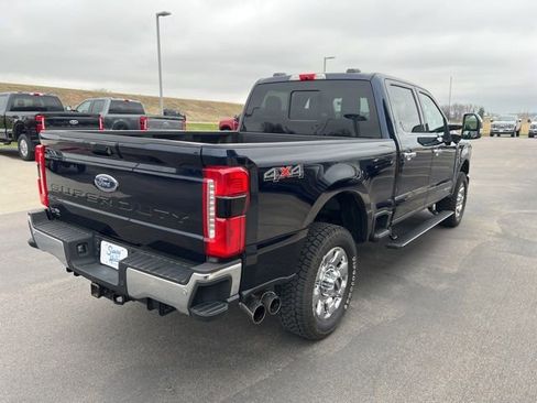 Used 2025 Ford F350 Lariat w/ Lariat Ultimate Package AWD/4WD image 5