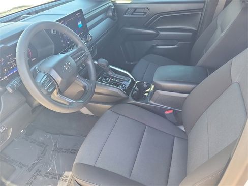 Certified 2025 Chevrolet Colorado Trail Boss image 7