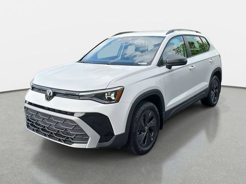 Used 2025 Volkswagen Taos S FWD image 7