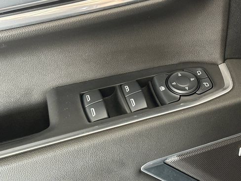 Used 2024 Chevrolet Silverado 1500 RST w/ Convenience Package II AWD/4WD image 11