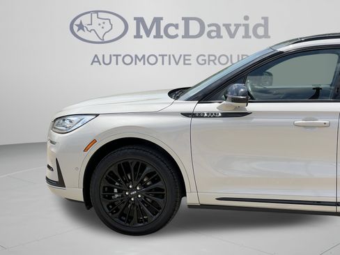 Certified 2023 Lincoln Corsair Reserve w/ Equipment Group 202A AWD/4WD image 31