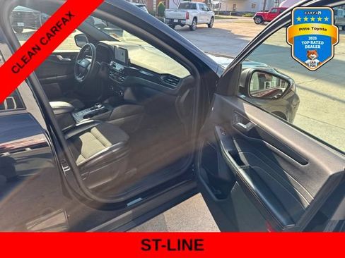 Used 2024 Ford Escape ST-Line FWD image 11