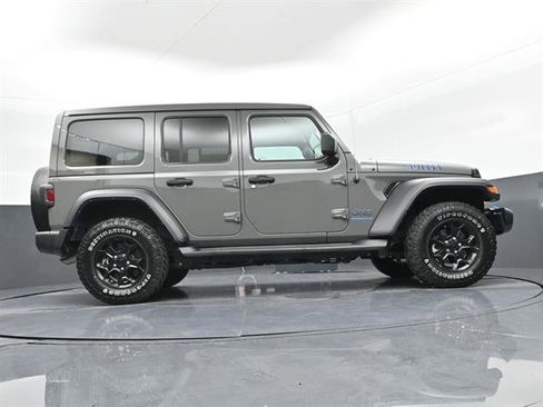 Used 2023 Jeep Wrangler Unlimited w/ Sun & Screen Package AWD/4WD image 36