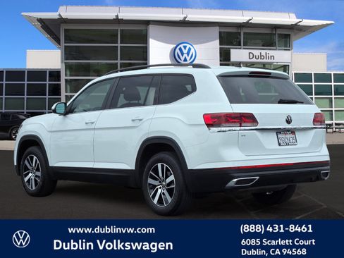 Certified 2023 Volkswagen Atlas SE FWD image 6