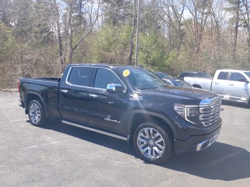 Used 2023 GMC Sierra 1500 Denali image 1