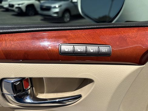 Used 2008 Lexus LX 570 4WD image 25