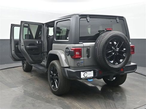 Used 2023 Jeep Wrangler Unlimited Sahara w/ Cold Weather Group image 56