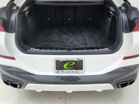 Used 2026 BMW X6 M60i image 14