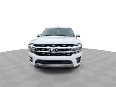 Used 2024 Ford Expedition Max Limited image 3