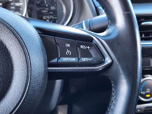 Used 2017 MAZDA MAZDA6 Sport image 18