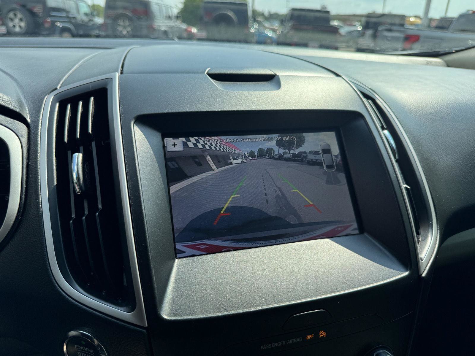 Used 2019 Ford Edge SEL w/ Equipment Group 201A FWD image 21