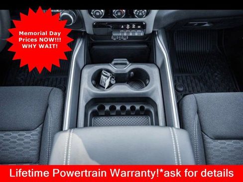 New 2025 RAM 1500 Big Horn AWD/4WD image 30