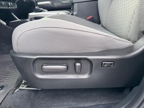 Used 2023 Toyota Tacoma SR5 RWD image 14