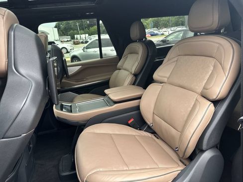 Certified 2026 Lincoln Navigator L Black Label AWD/4WD image 26
