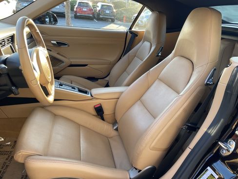 Used 2013 Porsche 911 Carrera S image 30