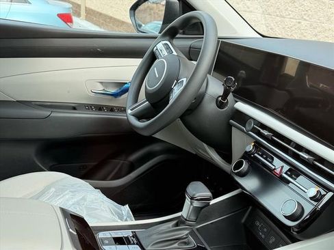 New 2026 Hyundai Tucson SEL image 6