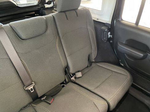 Used 2025 Jeep Wrangler Sport S image 36