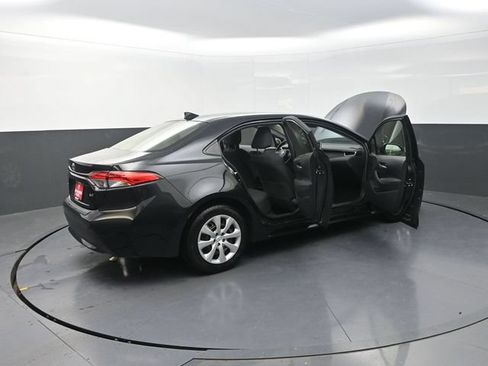 Certified 2021 Toyota Corolla LE FWD image 45