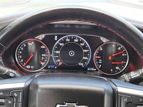 Used 2025 Chevrolet Blazer RS FWD image 25
