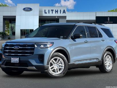 Certified 2025 Ford Explorer Active