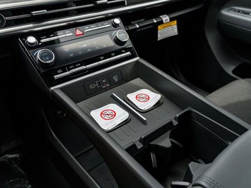 New 2026 Hyundai Santa Fe SE image 16